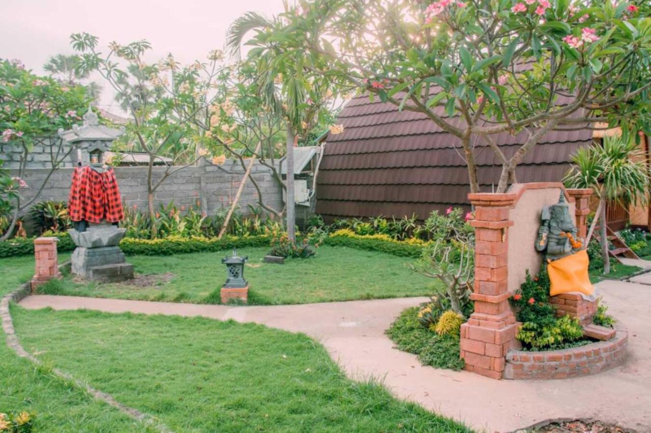 Maha Nusa Menjangan Banyuwedang Exterior photo