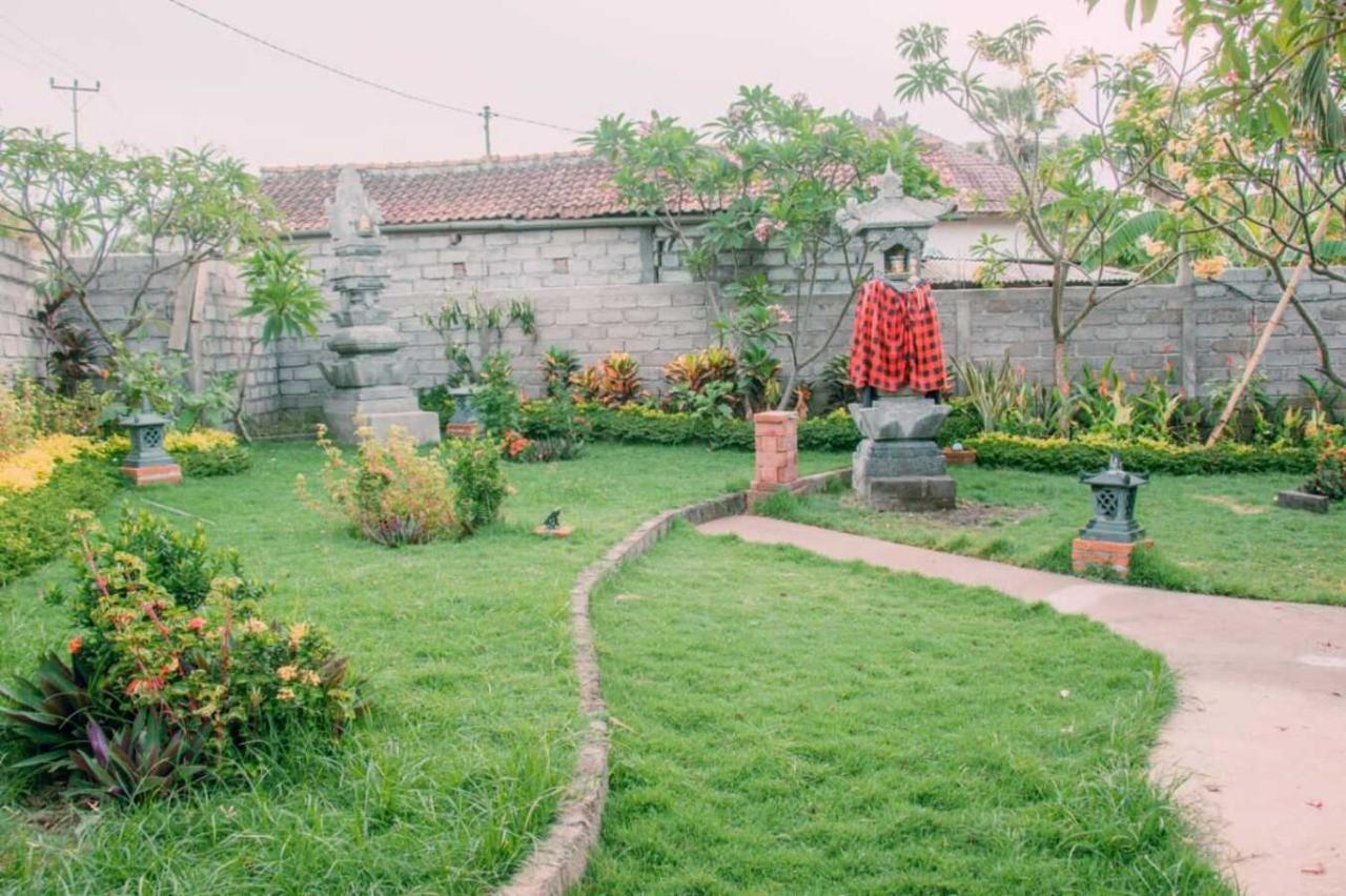Maha Nusa Menjangan Banyuwedang Exterior photo
