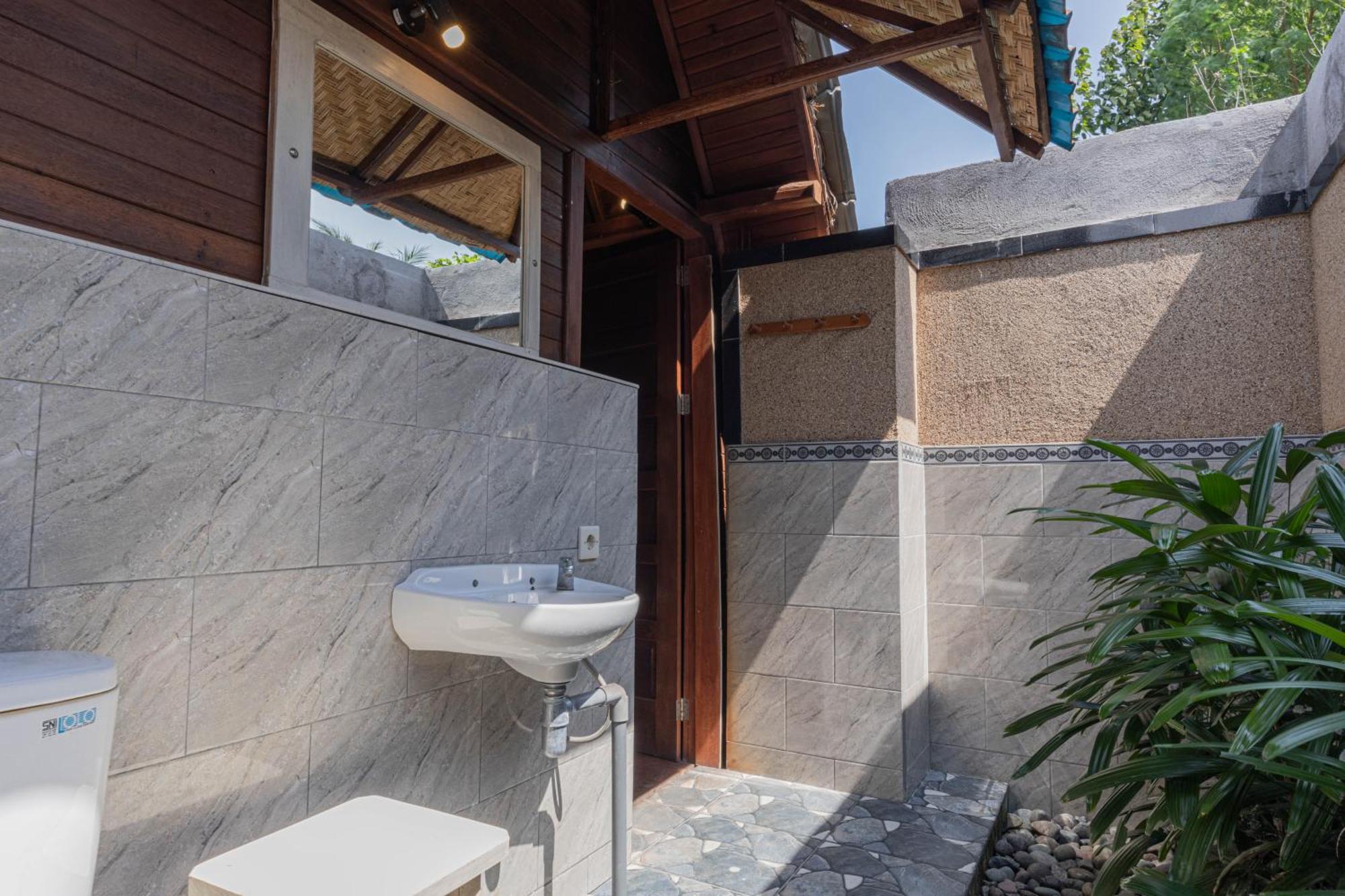 Maha Nusa Menjangan Banyuwedang Room photo